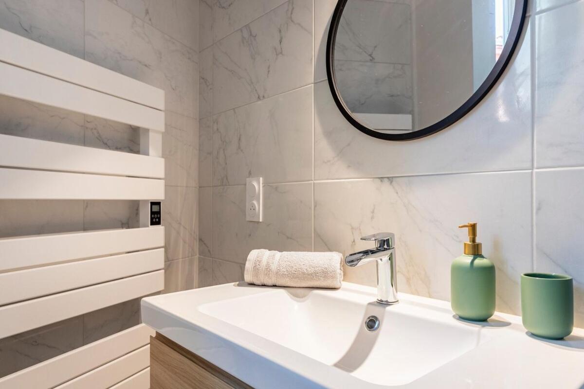 Le Rochegude Centre Appartement *